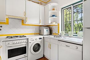 Fairview Villa by Cadenzalux