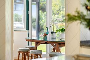 Fairview Villa by Cadenzalux