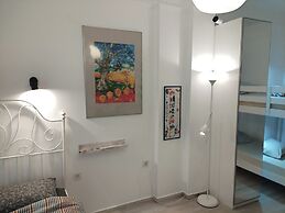Old Town Family Apartment T8