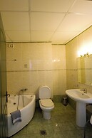 Agriani Hotel
