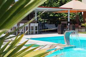 Aquamare Studios - Seaview Suite & Pool Bliss