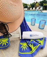 Aquamare Studios - Seaview Suite & Pool Bliss