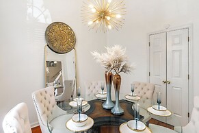 2 Mi to Shelby Farms: Charming Family Home w/ Yard