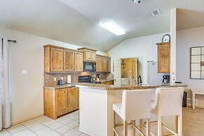 7 Mi to Dtwn: Family Home w/ Patio in Lubbock