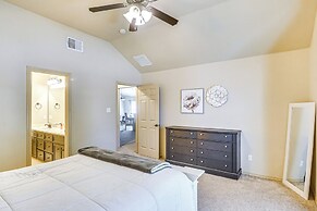 7 Mi to Dtwn: Family Home w/ Patio in Lubbock