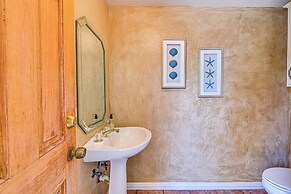 Relax By Pool, Soak in Hot Tub: Plano Home