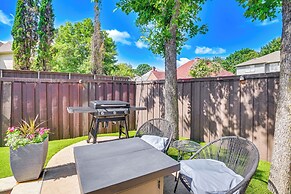 Relax By Pool, Soak in Hot Tub: Plano Home