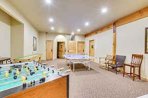 Hot Tub & Mtn-view Deck: Townhome in Eden