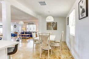 Hiker's Paradise: Twentynine Palms Home w/ Deck!