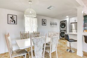 Hiker's Paradise: Twentynine Palms Home w/ Deck!