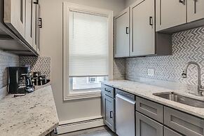 1 Mi to Dtwn: Pet-friendly Providence Apt w/ Yard