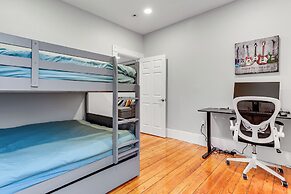 1 Mi to Dtwn: Pet-friendly Providence Apt w/ Yard