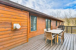 9 Mi to Fairplay Beach: Mountain-view Getaway!