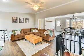 9 Mi to Fairplay Beach: Mountain-view Getaway!