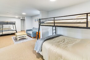 9 Mi to Fairplay Beach: Mountain-view Getaway!