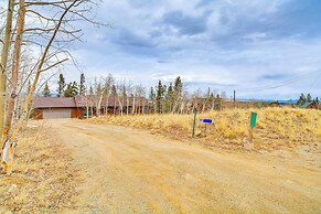 9 Mi to Fairplay Beach: Mountain-view Getaway!