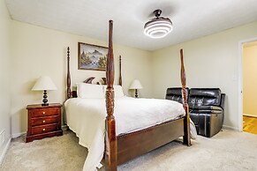 Private Pool & Hot Tub: Family Gem in Alpharetta