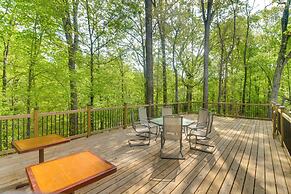 Stay & Play in Charlotte: Family Home w/ Deck