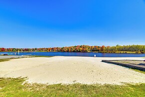 Lake Access & Game Room: Cabin in Pocono Mtns