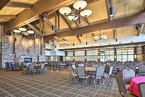 Lake Access & Game Room: Cabin in Pocono Mtns