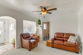 2 Mi to Snake River: Quaint Farmhouse w/ Patio!