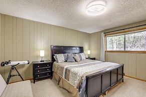 Steps to Pine Hollow Reservoir: Home w/ Fire Pit!