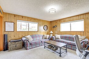 Steps to Pine Hollow Reservoir: Home w/ Fire Pit!