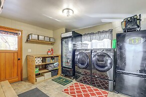 Steps to Pine Hollow Reservoir: Home w/ Fire Pit!