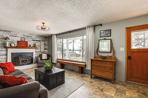 Steps to Pine Hollow Reservoir: Home w/ Fire Pit!