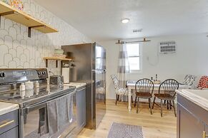 Walk to Memorial Stadium: Family Home w/ Patio