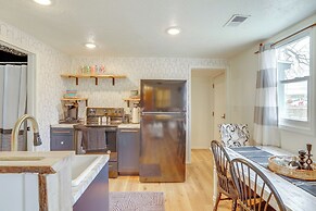 Walk to Memorial Stadium: Family Home w/ Patio