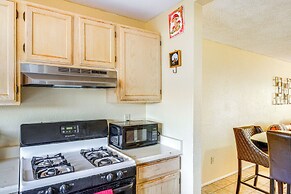Patio & Mtn Views: Family Gem in California City