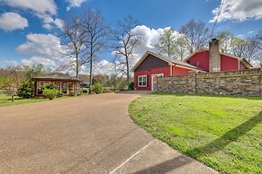 Fire Pit + Game Room: Lakefront Escape in Trenton!