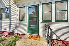 'chestnut Hill' Vintage Farmhouse w/ Deck & Yard