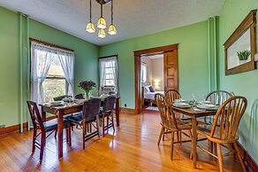 'chestnut Hill' Vintage Farmhouse w/ Deck & Yard