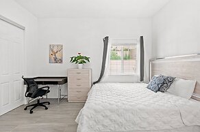 Relaxing Private Getaway With Bright Interiors