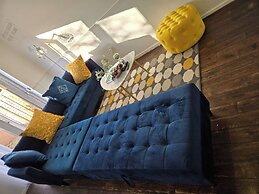 Tranquil Getaway in Wolverhampton - Perfect for Relaxation