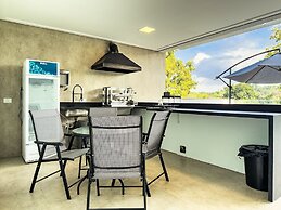 Luxo e segurança - 30 minutos de SP