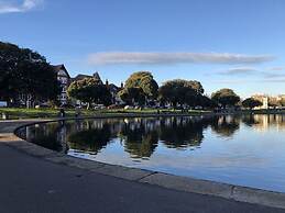 Top Floor Apartment in South Parade Pier