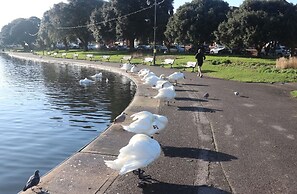 Top Floor Apartment in South Parade Pier
