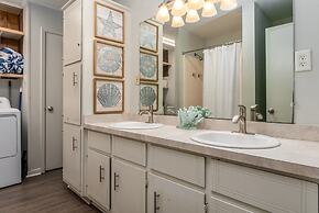 Sunny Side Up Ii - 320 Port Royal St 3 Bedroom Home