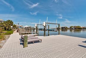 Sunny Side Up Ii - 320 Port Royal St 3 Bedroom Home