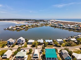 Sunny Side Up Ii - 320 Port Royal St 3 Bedroom Home