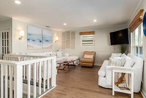 Sunny Side Up Ii - 320 Port Royal St 3 Bedroom Home