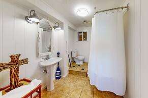 Sunny Side Up Ii - 320 Port Royal St 3 Bedroom Home