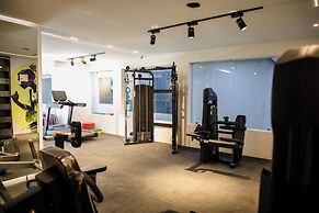 Grand Premiere 2 Bed by YourHost