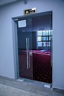 Grand Premiere 2 Bed by YourHost