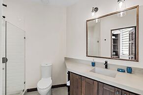 207 Plaza Pienza