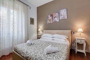 Villa Riccio-Flaminio House