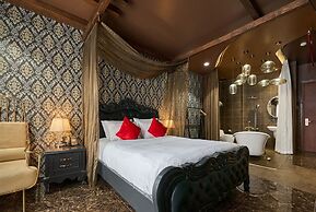 Secret Garden Hotel Ben Thanh